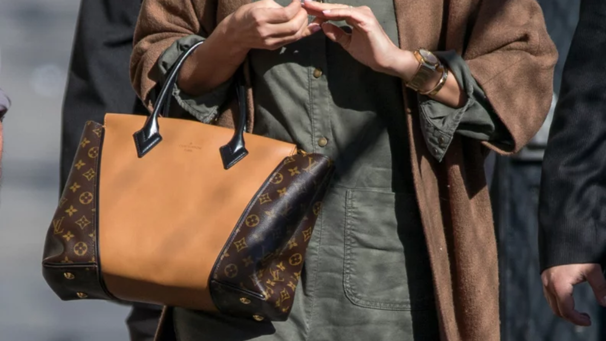 Quà tặng Ngày Phụ nữ: Túi xách sang trọng cho "người thương" Hinh anh 2: Qua tang Ngay Phu nu: Tui xach sang trong cho "nguoi thuong"