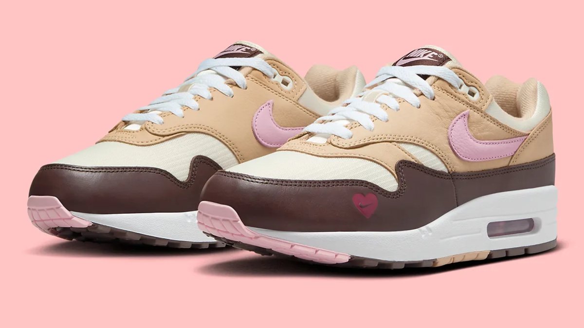 13 mẫu sneaker lý tưởng để tặng người yêu vào dịp Valentine này Hinh anh 8: 13 mau sneaker ly tuong de tang nguoi yeu vao dip Valentine nay