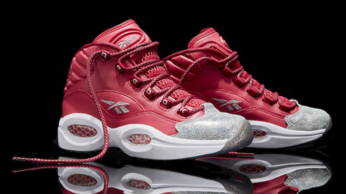 Hinh anh 1: Nhung phat hanh sneaker chu de Valentine tuyet nhat moi thoi dai