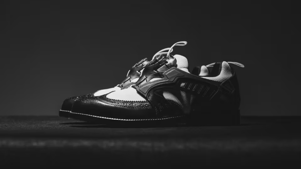 Các sneakerhead nên mang đôi giày thể thao nào đi dự đám cưới? Hinh anh 4: Cac sneakerhead nen mang doi giay the thao nao di du dam cuoi?