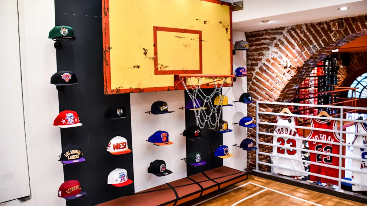 Hinh anh 5: Nhung cua hang sneaker nhat dinh phai ghe tham khi den Milan