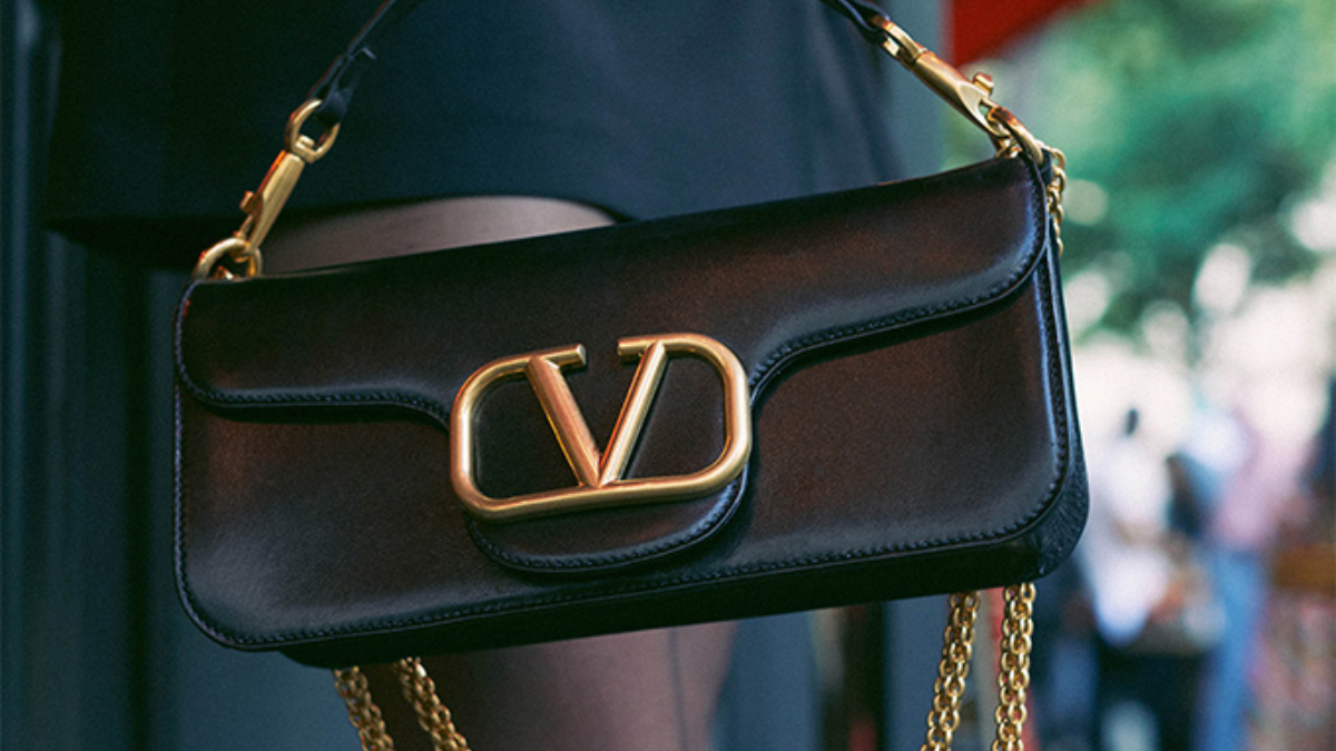 Điểm qua 11 chiếc túi Flap cổ điển không bao giờ lỗi mốt Hinh anh 9: Diem qua 11 chiec tui Flap co dien khong bao gio loi mot