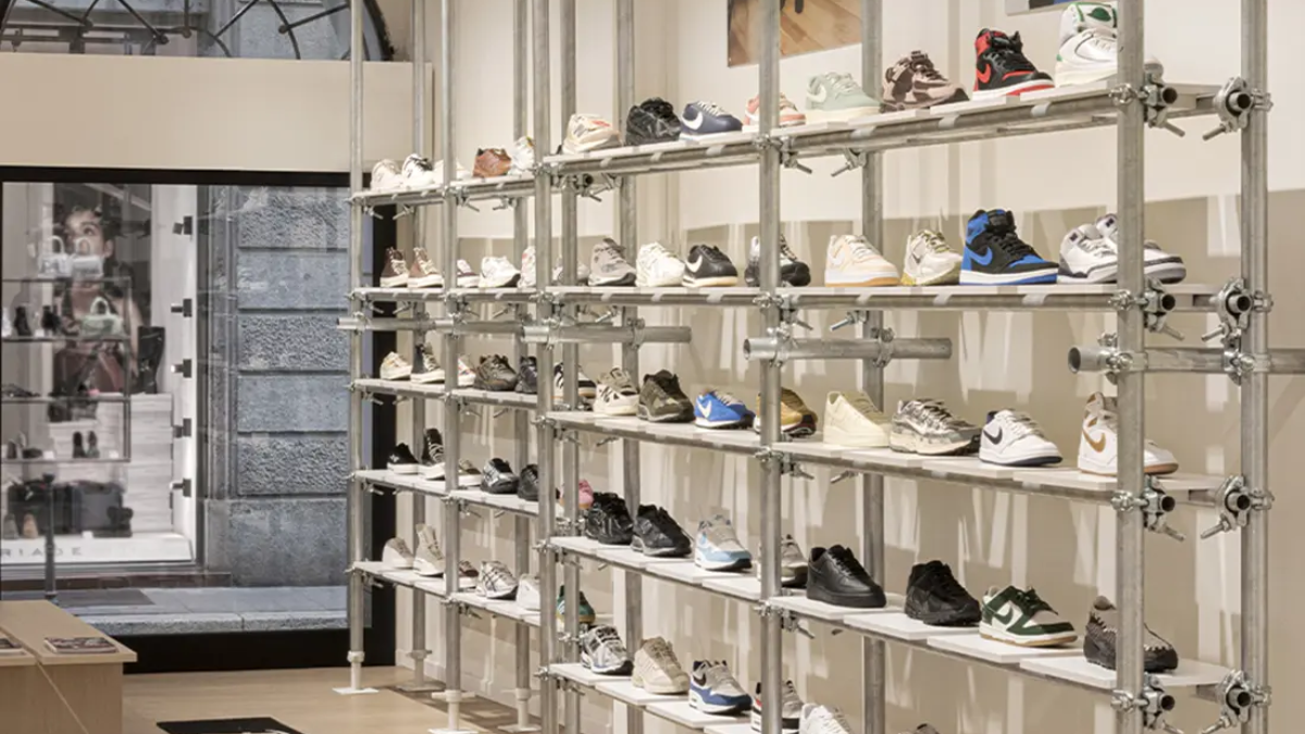 Hinh anh 15: Nhung cua hang sneaker nhat dinh phai ghe tham khi den Milan