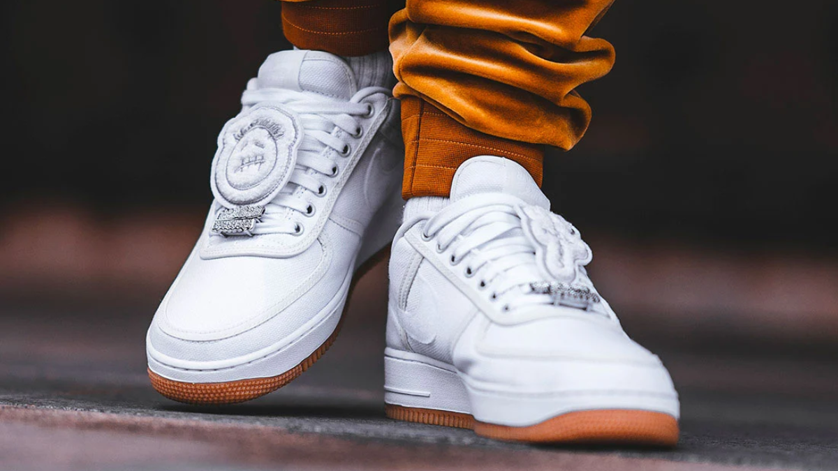 Hinh anh 5: Trieu dai sneaker khong the ngung cua Travis Scott (Phan 1)