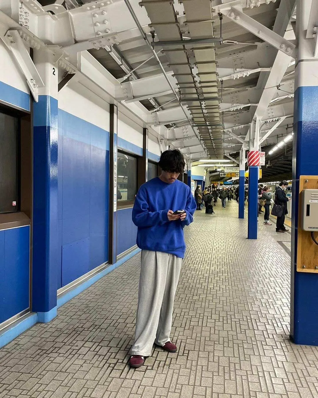 Hinh anh 4: Cach phoi do voi adidas Gazelle that tinh te