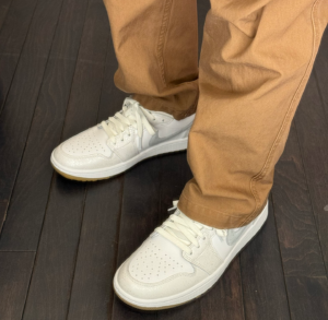 Giay Nike Air Jordan 1 Low Golf 'White Gum' DD9315-111