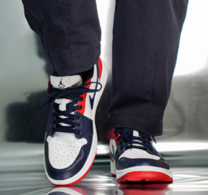 Giay Nike Air Jordan 1 Low Golf 'USA' DD9315-113