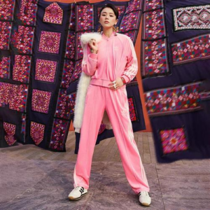 Giay Adidas Country x Fefei Ruan 'Chinese New Year Pack' ID1142