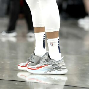 Giay Lining CJ3 'Great White Shark' ABAU007-11