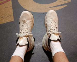 Giay Lining Jimmy Butler 2 'Grey Red' ABAT081-8