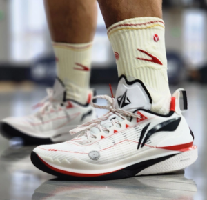 Giay Lining Jimmy Butler 'White' ABAT081-1