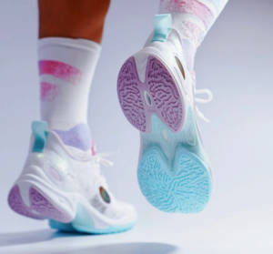 Giay Lining Ultra Light 'White Multi' ABAU011-4