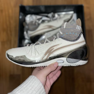 Giay Lining Wade 808 3 Ultra V2 'White' ABAU013-9