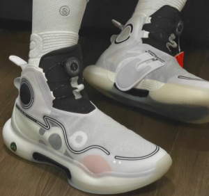 Giay Lining Yushuai 14 'White' ABAQ041-1