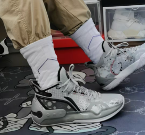 Giay Lining Yushuai 16 Mid 'Ape Camo' ABAS053-5