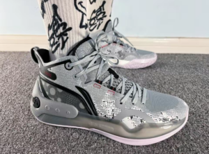 Giay Lining Yushuai 16 Mid 'Ape Camo' ABAS053-5