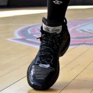 Giay Lining x MISTER CARTOON Badfive 3 'Black' ABFS011-33