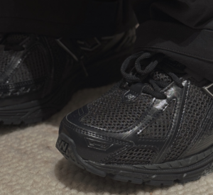 Giay New Balance 1906R 'Black Metallic Silver' M1906RJB