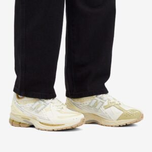 Giay New Balance 1906R Lunar New Year 'Cream' M1906NLY