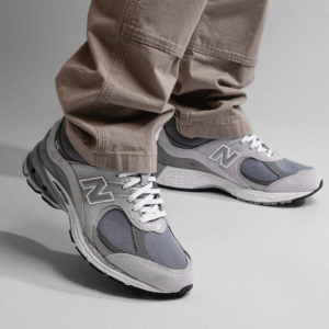 Giay New Balance 2002R 'Grey' M2002RXJ