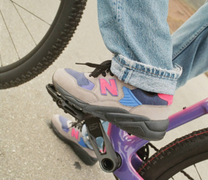 Giay New Balance 580 x Levi's '150th Anniversary ‑ Dark Gray' MT580LV2