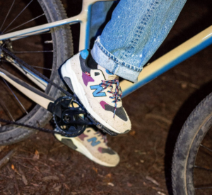 Giay New Balance 580 x Levi’s 'Beige Grey Blue' MT580LE2