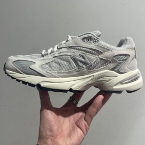 Giay New Balance 725 'Off White Grey' ML725UF
