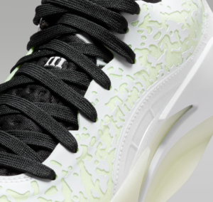 Giay Nike Air Jordan Zion 3 'Black White' DV3869-110