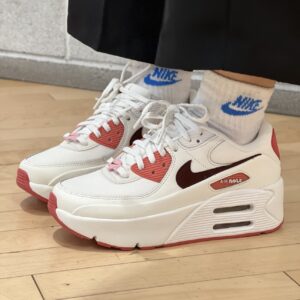 Giay Nike Air Max 90 LV8 SE 'Valentine's Day' FZ5164-133