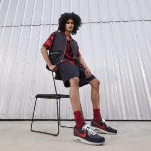 Giay Nike Air Max 90 Terrascape 'Black Red' DV7413-003