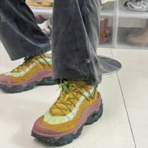 Giay Nike Air Max Flyknit Venture 'Bronzine' FD2110-700