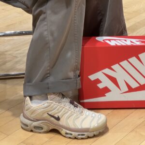 Giay Nike Air Max Plus 'Handcrafted' FZ5049-222