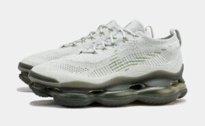 Giay Nike Air Max Scorpion FlyKnit 'Light Silver' DJ4701-005