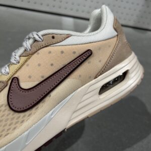 Giay Nike Air Max Solo 'Sesame Smokey Mauve' FZ5050-221