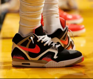 Giay Nike Air Tech Challenge 2 QS 'Black Lava' CQ0936-001