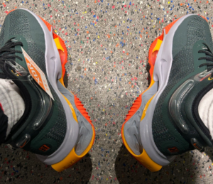 Giay Nike Air Zoom GT Jump 2 'Nike University' DJ9432-301