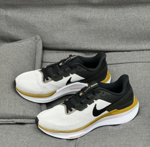 Giay Nike Air Zoom Structure 25 'Summit White Bronzine' DJ7883-103