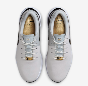 Giay Nike Air Zoom Victory Tour 3 NRG 'Extra Wide' FJ2242-100