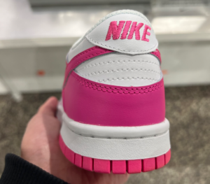 Giay Nike Dunk Low GS 'Laser Fuchsia' FB9109-102