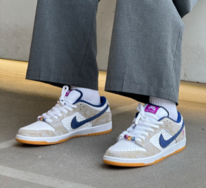 Giay Nike Dunk Low SB x Rayssa Leal 'Vivid Purple' FZ5251‑001