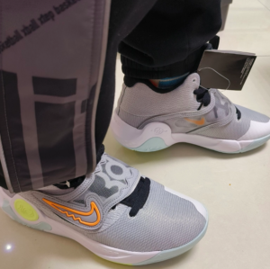 Giay Nike KD Trey 5 X 'Wolf Grey Volt Crimson' DD9538-009