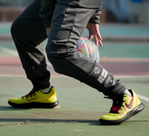 Giay Nike Kyrie Flytrap 2 EP 'Dynamic Yellow' AO4438-700