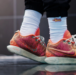 Giay Nike LeBron 21 EP 'Queen Conch' FN0708‑800