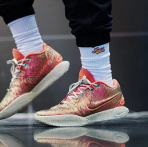 Giay Nike LeBron 21 EP 'Queen Conch' FN0708‑800