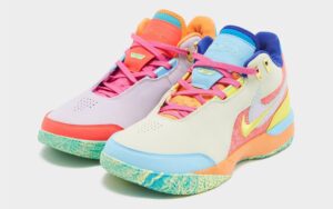 Giay Nike LeBron NXXT Gen Ampd 'Multi-Color' FZ7885-500