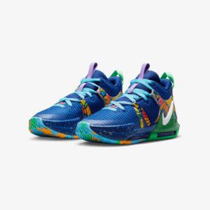 Giay Nike LeBron Witness 7 GS 'Kaleidoscope' DQ8650-400