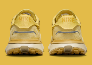 Giay Nike Phoenix Waffle 'University Gold' FJ1409-700