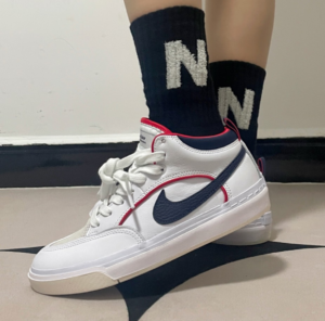 Giay Nike SB React Leo PRM 'Midnight Navy' FD0268-100