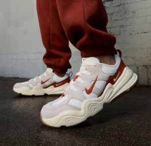 Giay Nike Tech Hera Low 'White Orange' FQ8107‑133