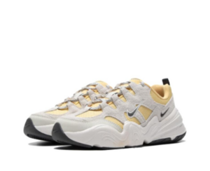 Giay Nike Tech Hera 'Saturn Gold Light Bone' DR9761-700